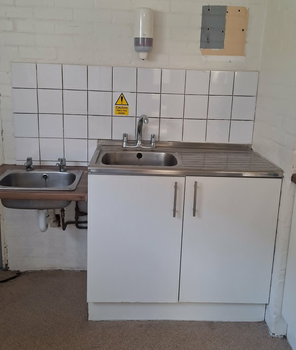 Kitchen sinks